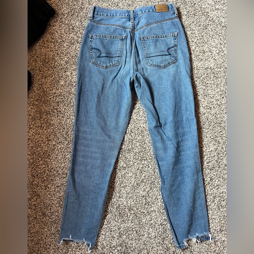 American eagle mom jeans